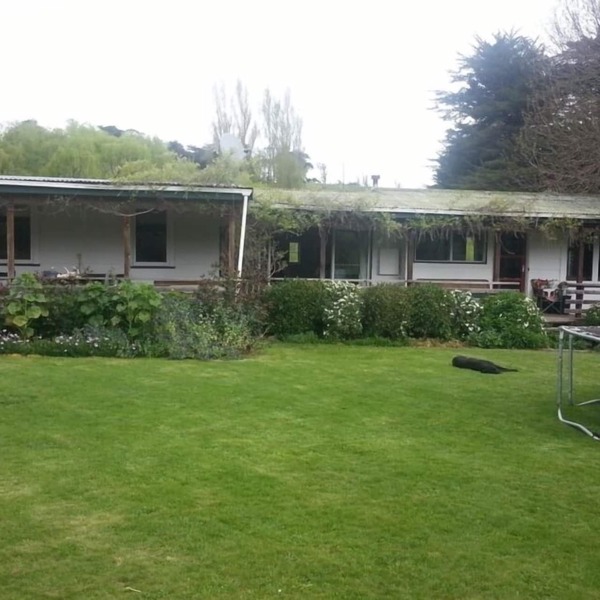 Rustic Farm Cottage in Wanstead Valley