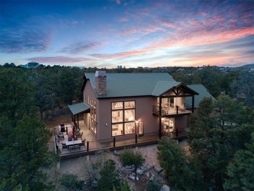 Rustic Pine- Secluded Mountain Retreat Near Zion National Park