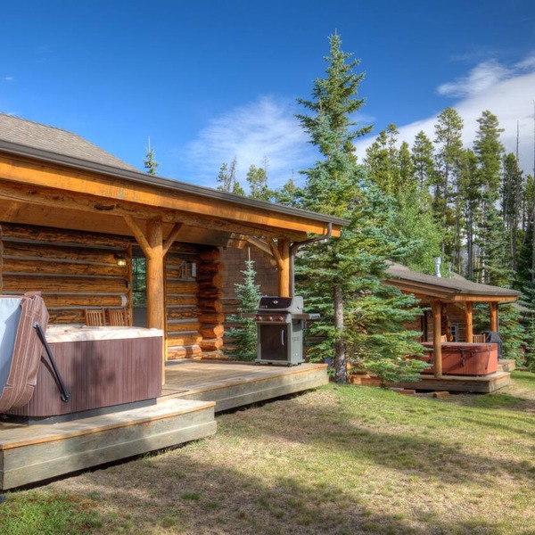 Rustic Ridge Hideaway | Hot Tub + Elite Ski Access