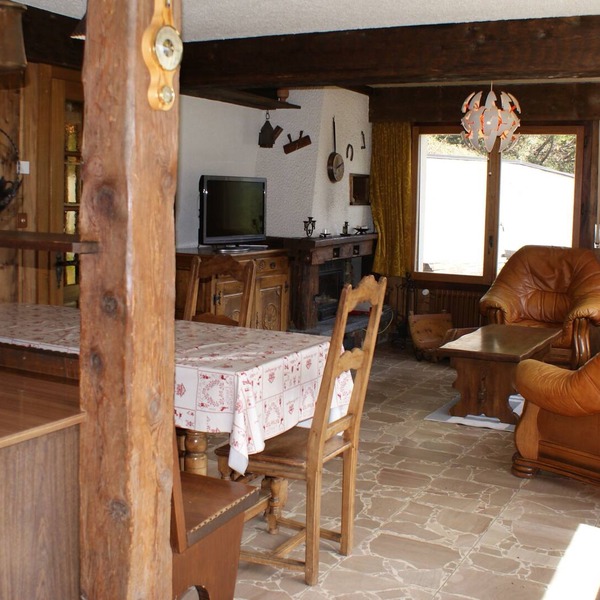 Rustic, sunny cottage, garden on the heights of Champex, lake view