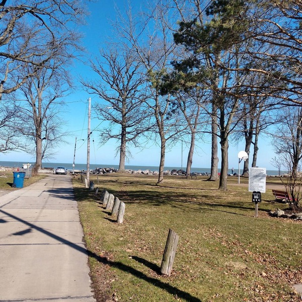 Rye Beach Lake Front Home near Cedar Point