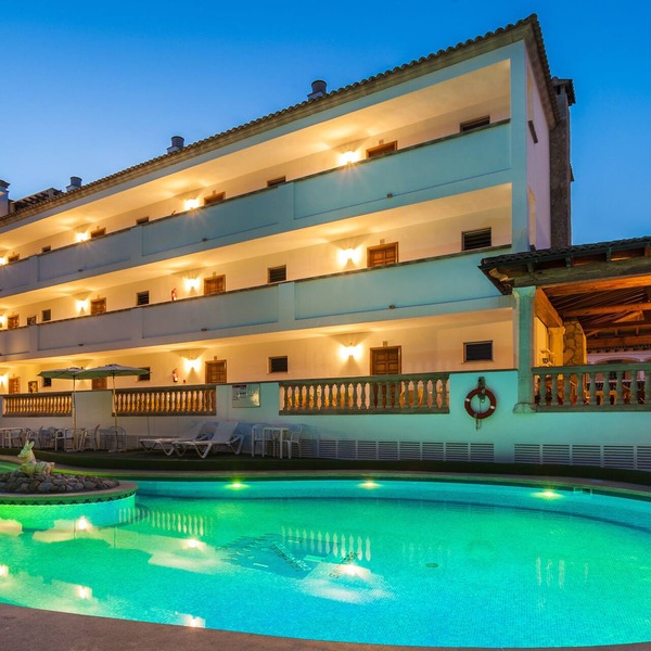 Sa Torre Apartaments