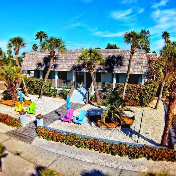 Sabal Palms Inn