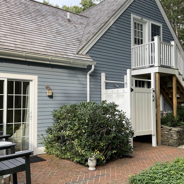 Sabbatical guest cottage by the night week month or for the summer season