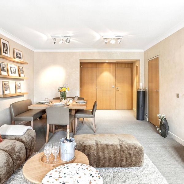 Saint Tropez, exclusive apartment, heart of the village, Place de la Garonne.