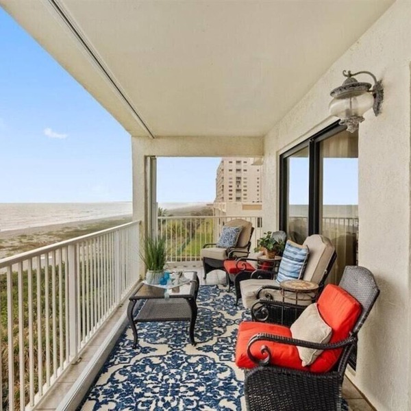 Sandcastle Luxurious 1800 sq ft 3 BED 2 BATH "DIRECT" 44' Ocean Front Balcony