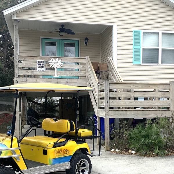 Sandy Feet Retreat-1/2 Block to Beach, Pet Friendly, Wi-Fi & Optional GC Rental