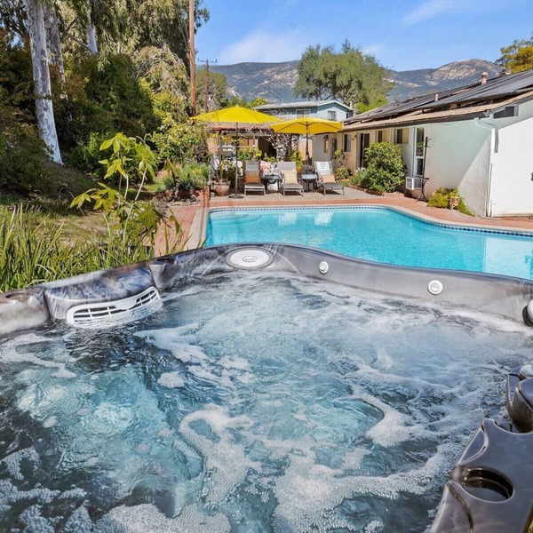 Santa Barbara -mid century with pool and hot tub