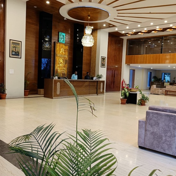 Savitri Resorts