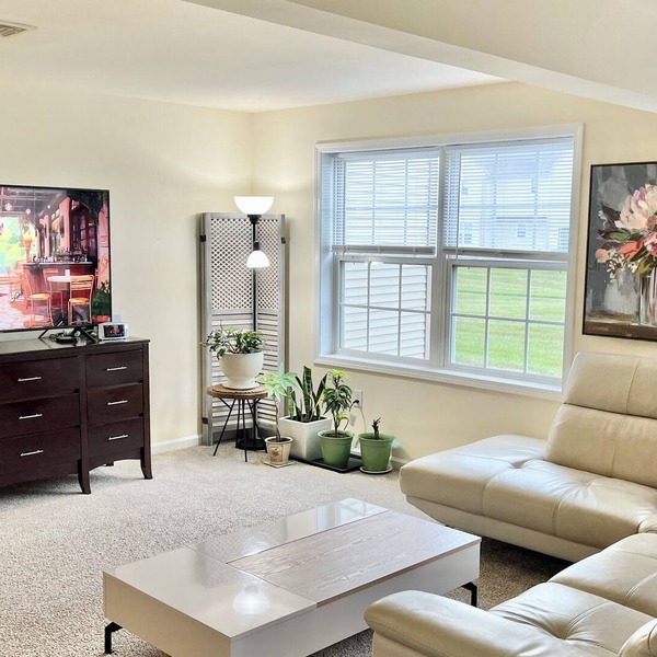 Scenic Cozy Lititz Townhouse