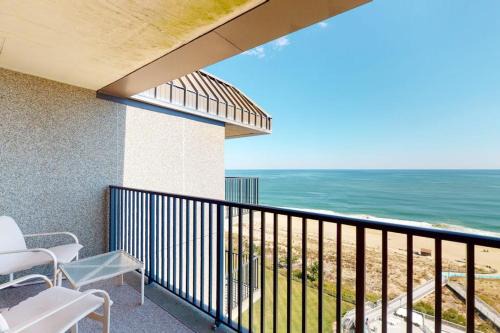 Sea Colony - 1501N Edgewater House Rd.