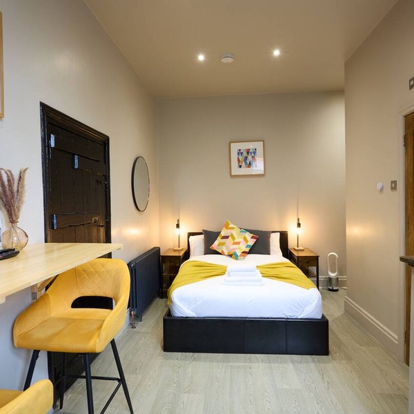 Seabiscuit Studio by Stone Pit Apartments