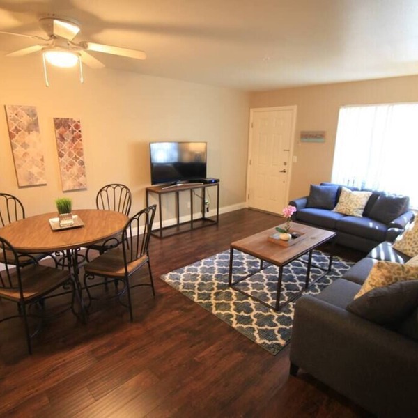Sealion · 35% Off Fall Special - Cute 1 bed/summerlin