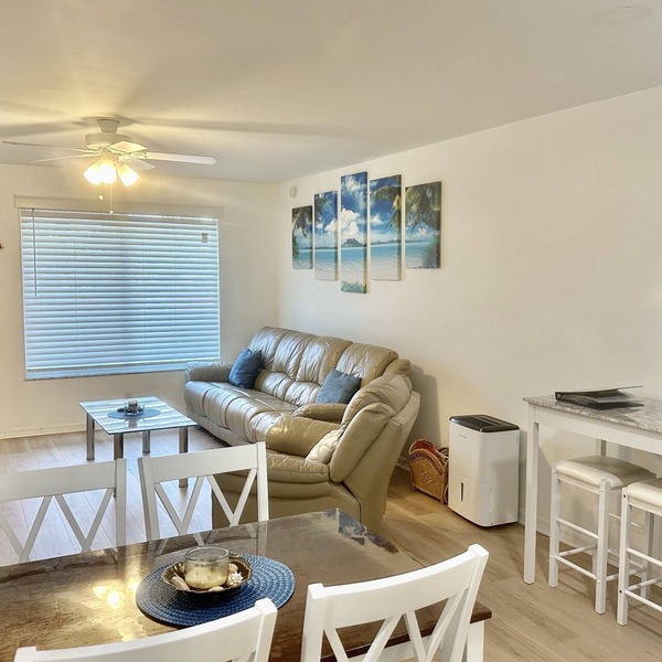 Seashell 3 -Luxury Apartment close to the beach!