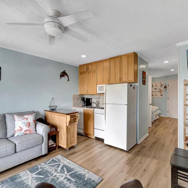 Seaside Villa 379 - 1 Bedroom 1 Bathroom Oceanside 3rd Floor