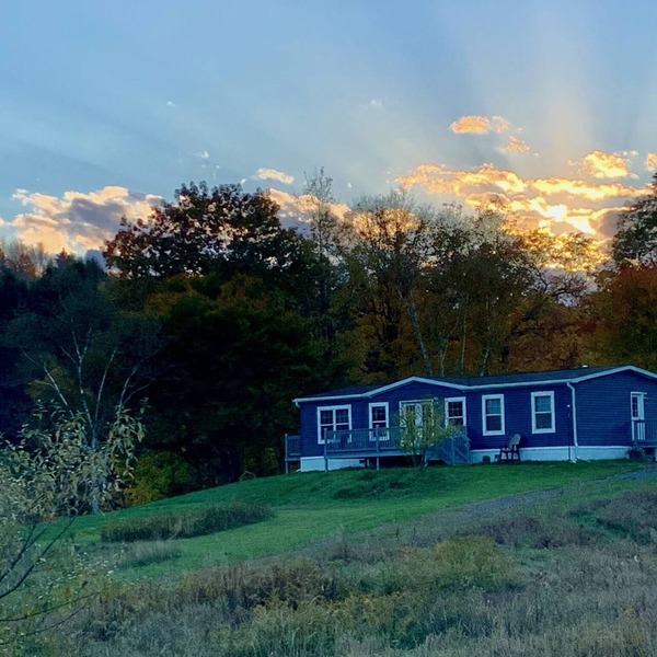 Seasonal rental: Pet friendly home near Windham and Hunter Ski Resorts