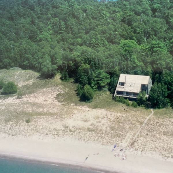Secluded beachfront cottage in Northport with stunning sunsets on Lake Michigan