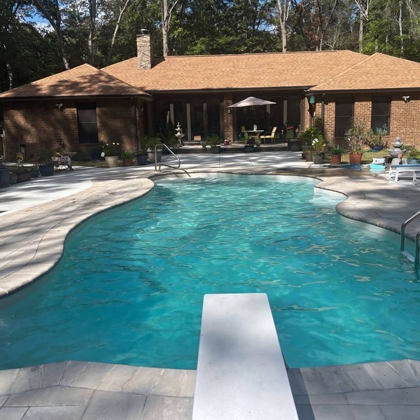 Secluded Forest Villa — Private Road, Private Pool, Pet‑Friendly, Near Waterfall