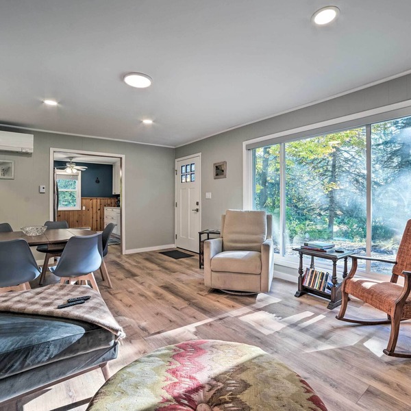 Secluded Suttons Bay Retreat w/Fire Pit!