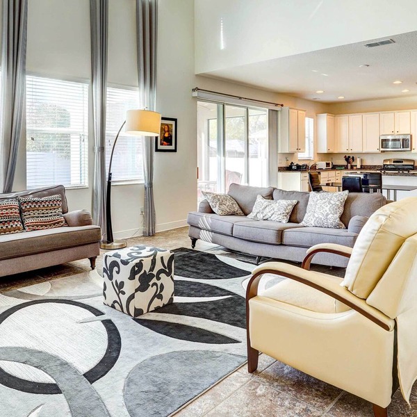 Seffner Home w/ Private Backyard: Near Tampa!