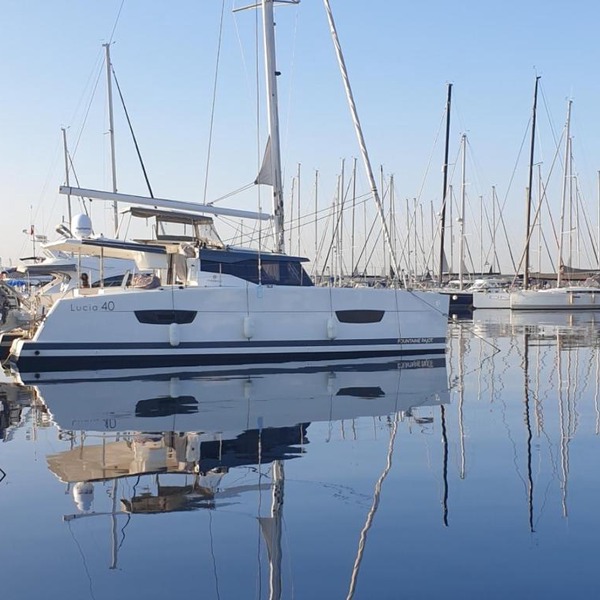Segel Catamaran