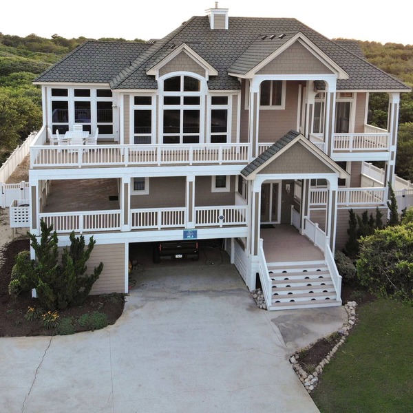 Semi-Oceanfront Estate in Corolla, NC—Just a 2-minute walk to the beach!
