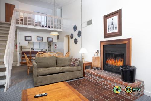 Senedo Springs Condo #2-301
