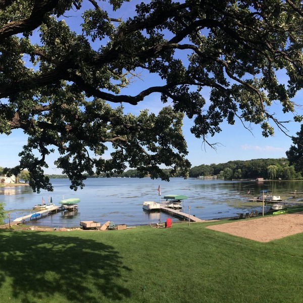 Sept. 23rd - Oct. 2nd, 2016 ~ Beautiful Williams Lake Home ~ Ryder Cup Rental