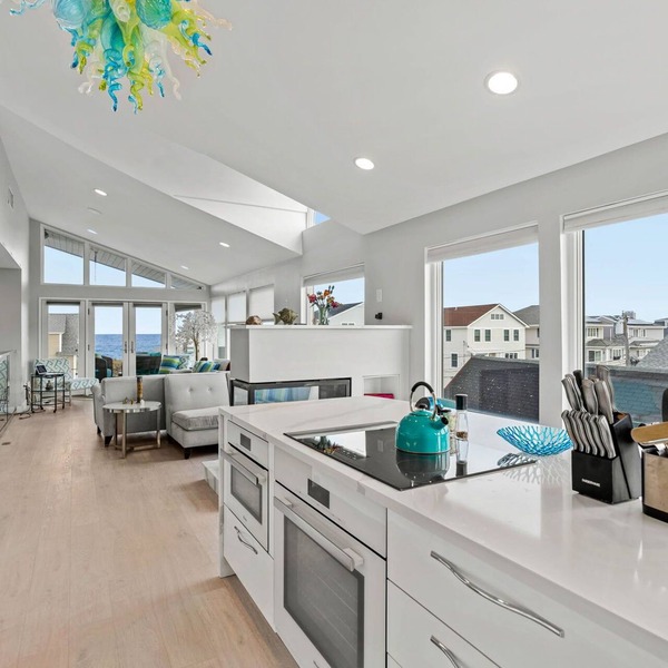 Serendipity Beach Retreat | Rooftop Decks W/Views