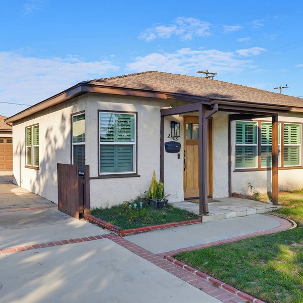 Serene 3-bedroom house in Redondo Beach perfect for relaxing stays
