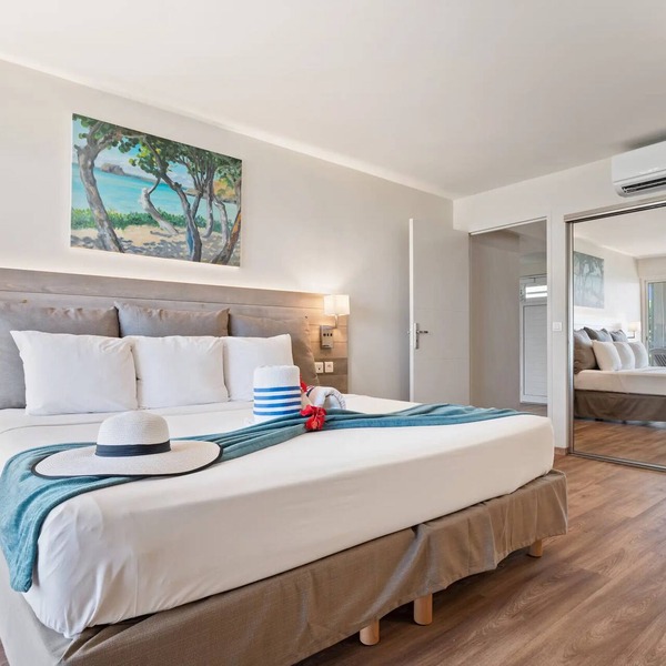 Serene Beachfront Suite| Private Beaches, Balcony Views & Water Adventures