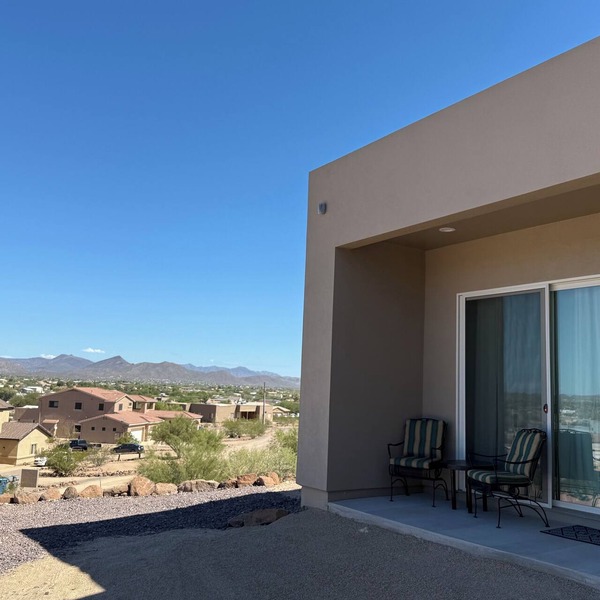 Serene, modern & fully furnished 1 bedroom apartment with desert mountain views