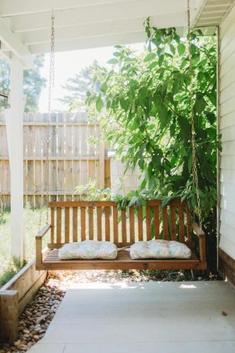 Serene Studio Country Apartment in Sawyer MI Near Lake MI and Downtown