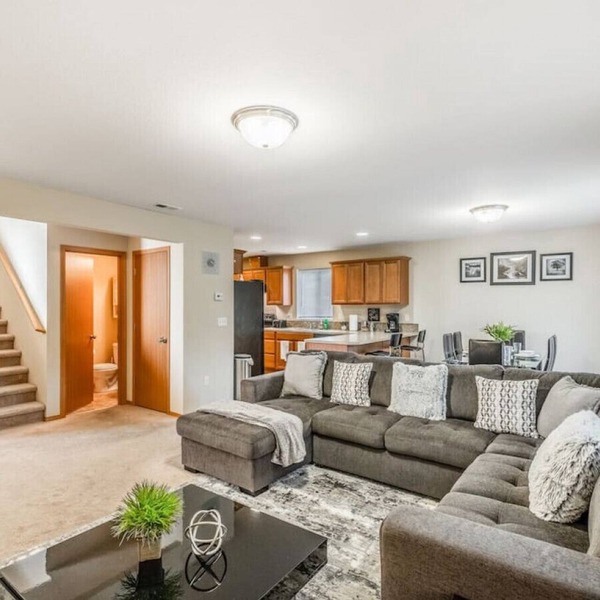 Serenity in Prime Everett Craftsman Near Boeing!