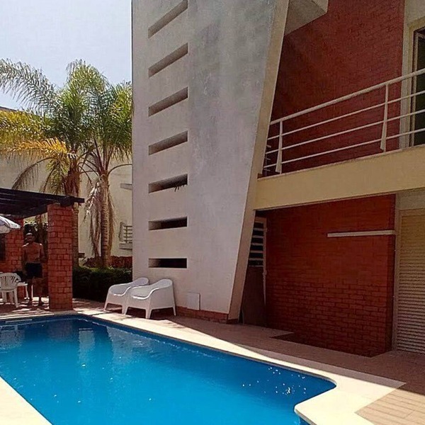 Sesimbra Charming Pool Duplex BBK & Garden