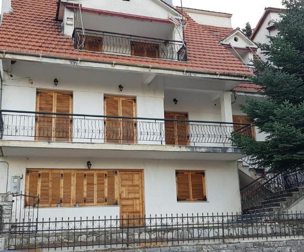 Sfiris Resort