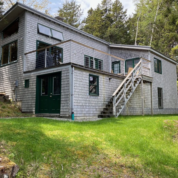 Shorefront Cottage on Bass Harbor with Mountain Views