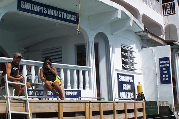 shrimpys laundry ,hostel and yacht support