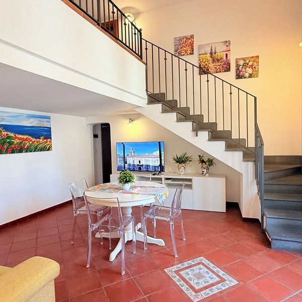 Sicilian Experience 170sqm Historic Center