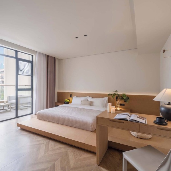 Silver Beach Puyue Designer Homestay