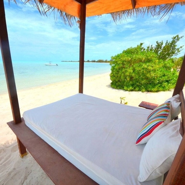 Silver Palms # 2 – Exclusive Long Bay Beachfront Retreat with Pool