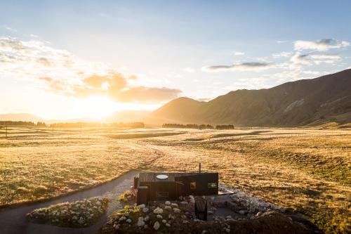 Skylark Cabin