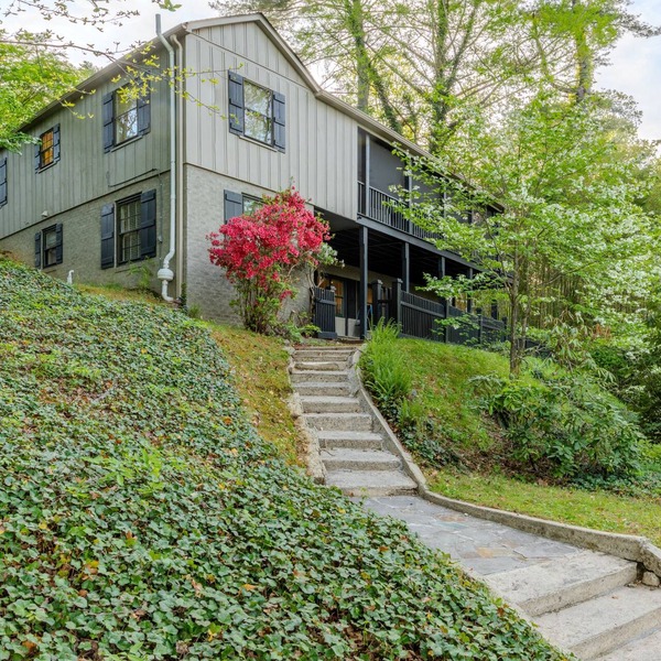 Skylight Cottage is your private mountain sanctuary in Laurel Park, NC