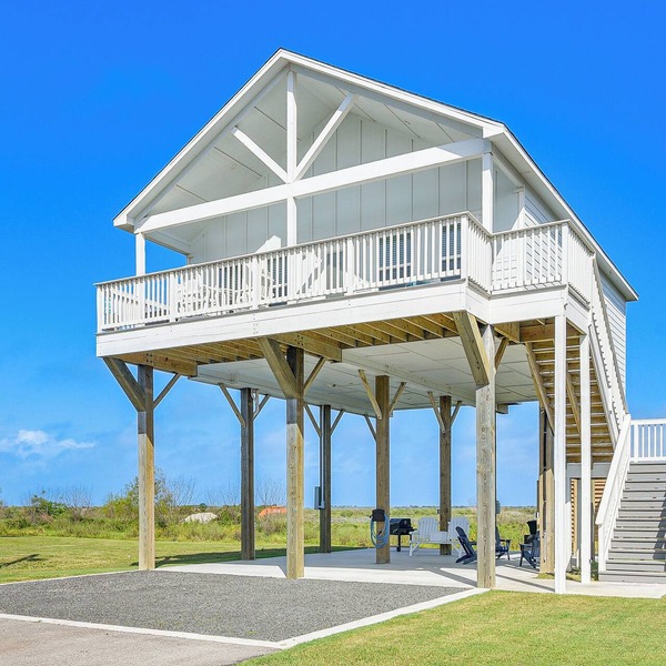 Sleek Home w/Community Perks on Bolivar Peninsula