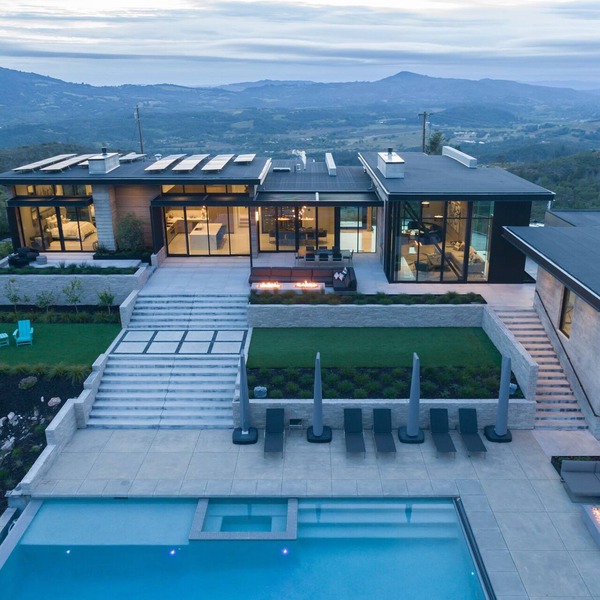 Sleek New Construction Home - Views/Pool/Hot Tub