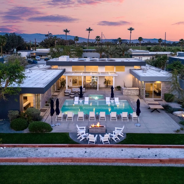 Sleeps 28, Putting Green, Bocce Ball, Near Coachella | Polo Villas Sol