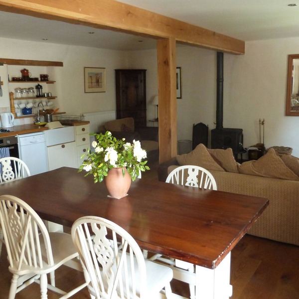 Smart barn conversion. Perfect touring location, for beaches, moors & Cornwall