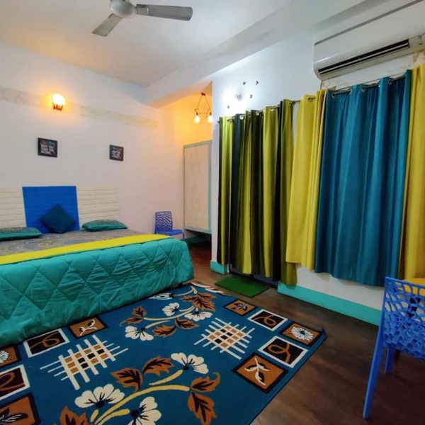 SMART HOME - Exceptional & Convenient STAY!