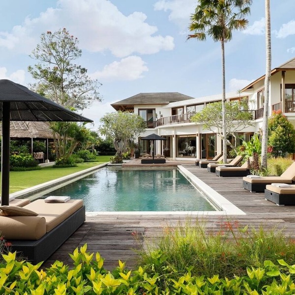 SO6001 - A Spacious and luxury private villa