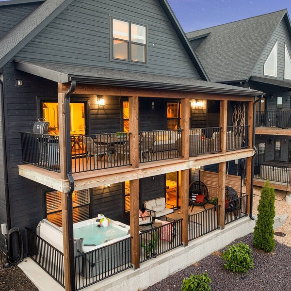 Solid Rock Lodge >Lake View >Hot Tub >Indoor Pool > Near Big Cedar&Thunder Ridge